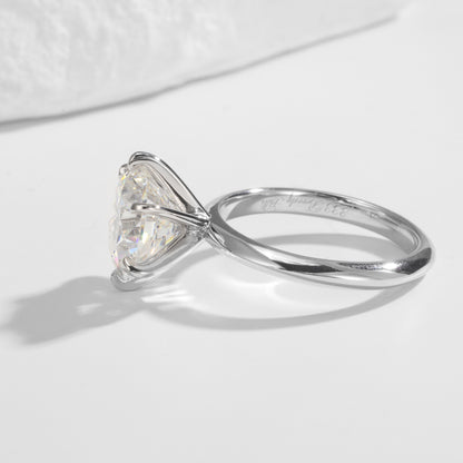 The Grand Solitaire Ring