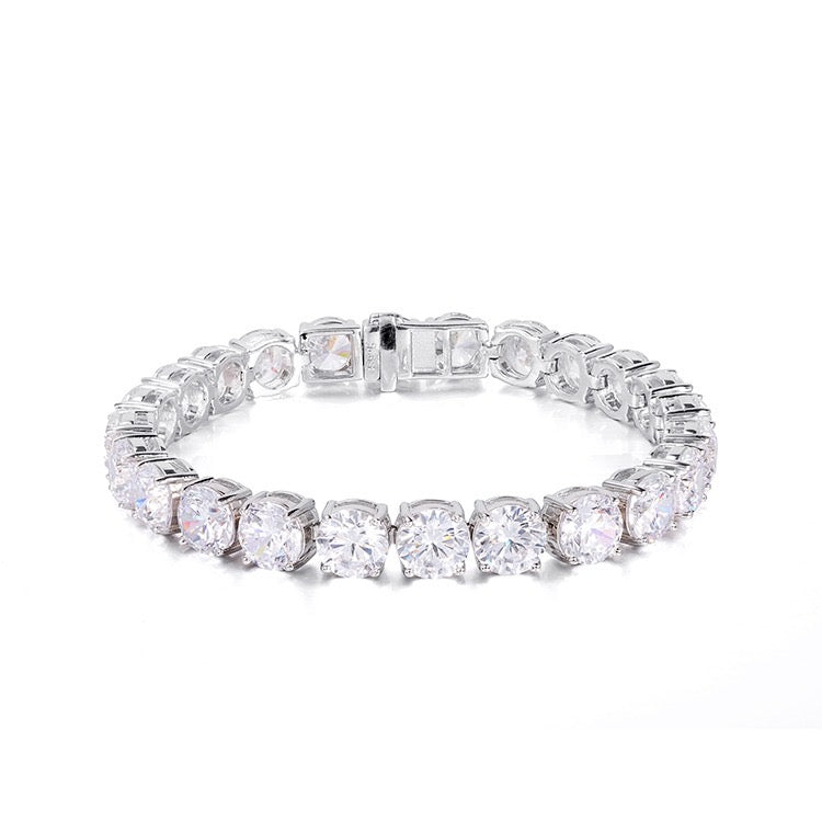 The Grand Tennis Bracelet