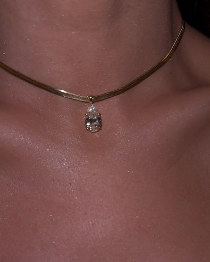 The Gold Pear Necklace