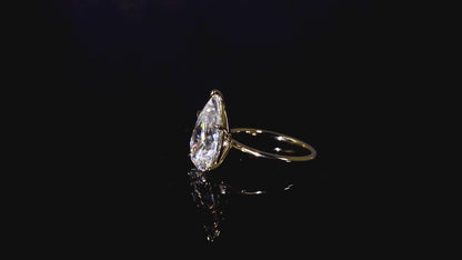 The Grand Pear Ring